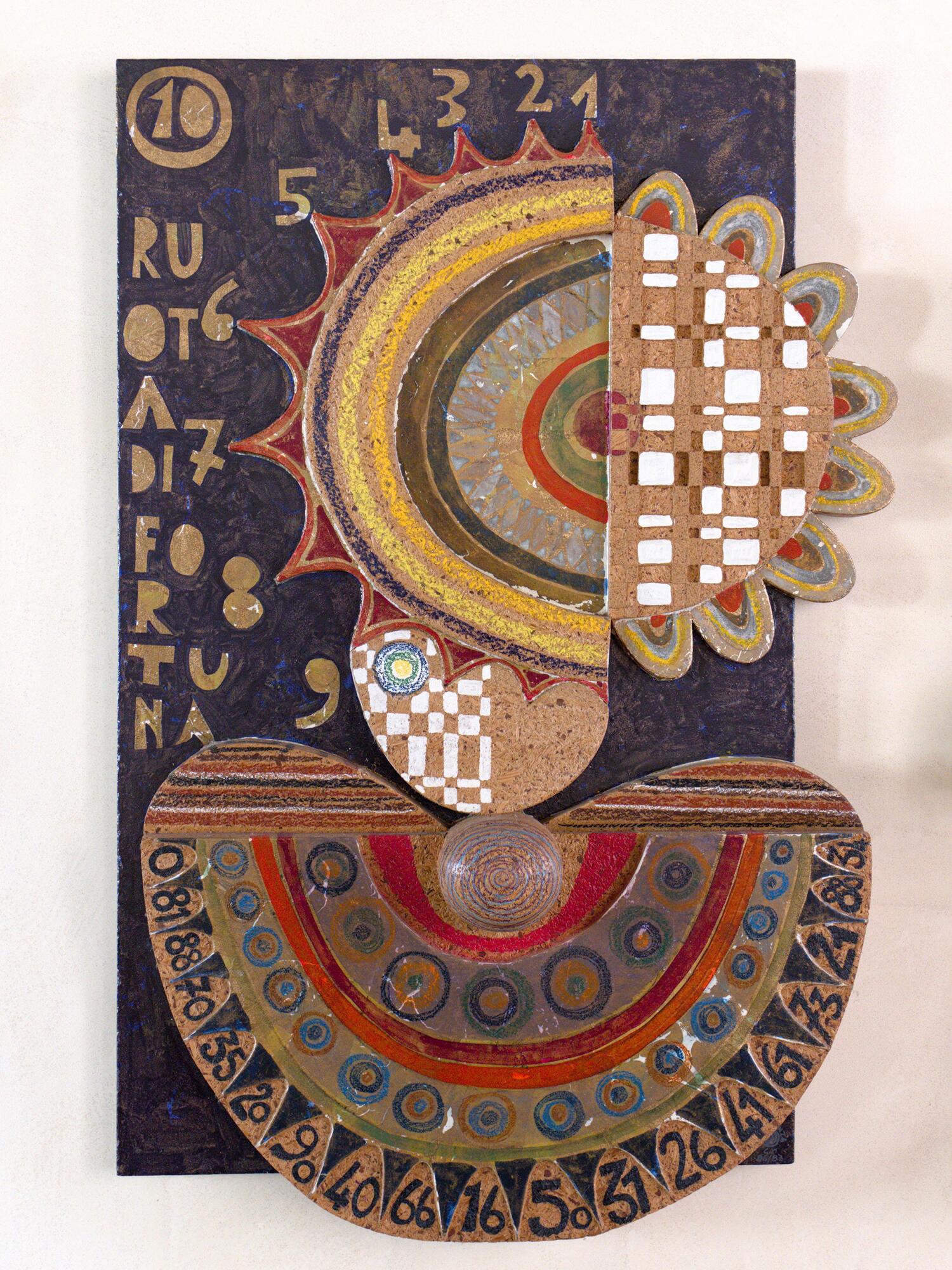 Gianmaria Potenza, *I tarocchi. Ruota della fortuna*, tavola lignea a più spessori dipinta a tempera, cera e oro, 1987, Banca Monte dei Paschi di Siena, via Giuseppe Verdi 13/15, Padova