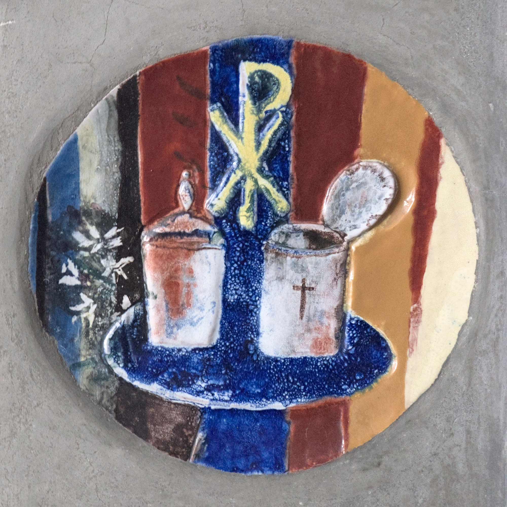 Bruno Saetti, formella in ceramica, 1958, stipiti della porta d’accesso alla cappella della clinica ostetrico-ginecologica (Giulio Brunetta con Daniele Calabi, 1953-56), via Nicolò Giustiniani 3, Padova