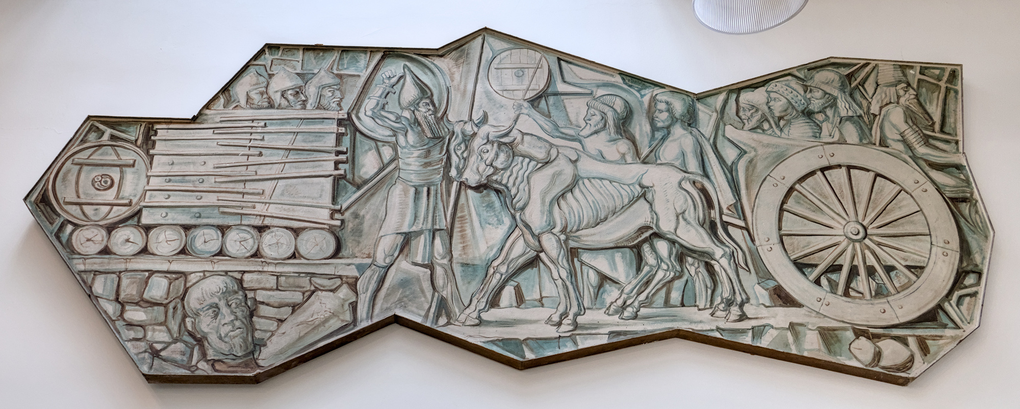 Amleto Sartori, *Le macchine e la velocità*, grande pannello su supporto ligneo, 1943, Automobile Club d'Italia (ACI), via degli Scrovegni 19, Padova