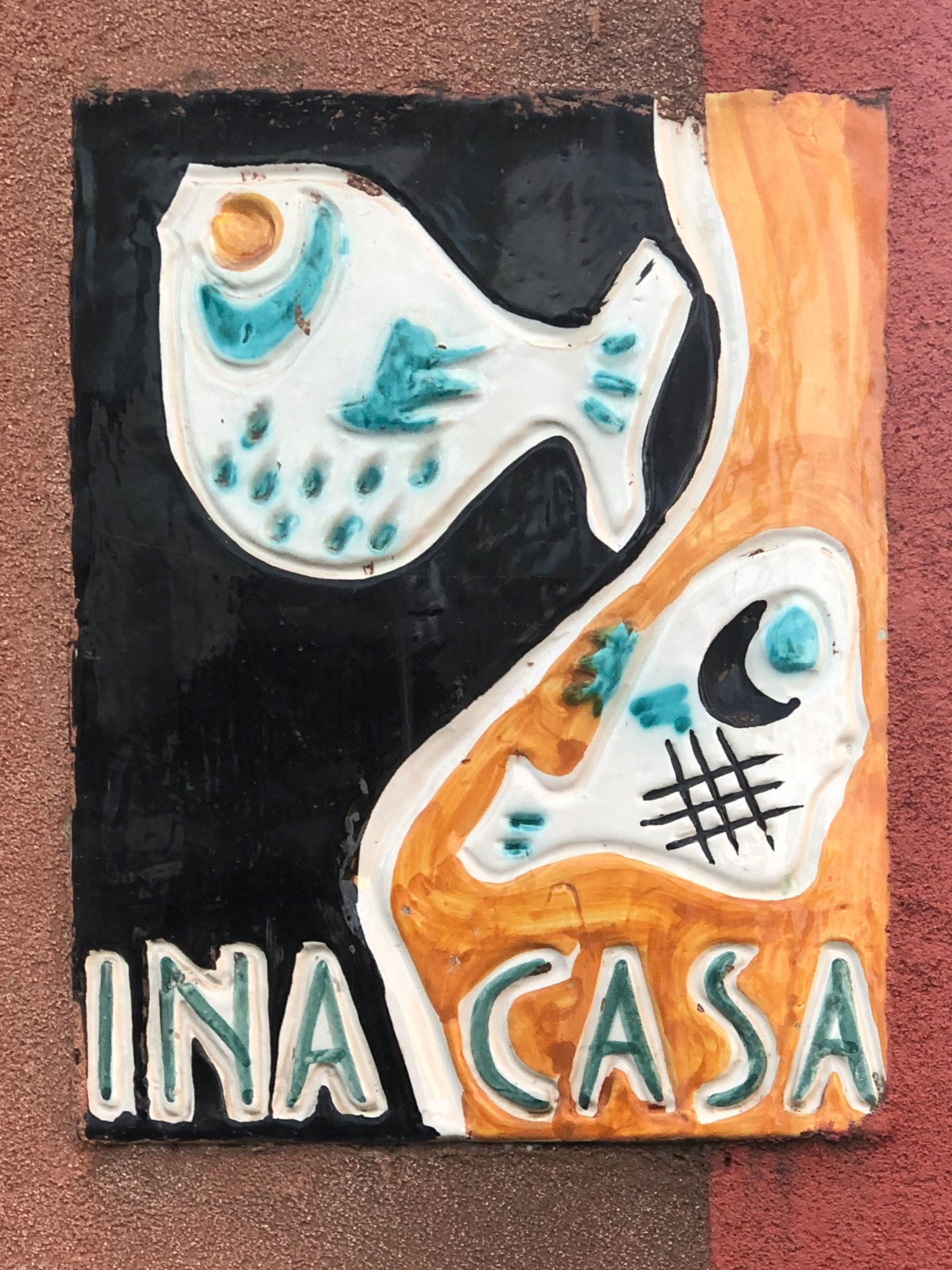 Autore non identificato, targa ceramica *INA Casa*, (1949-1963), via Salerno, Padova